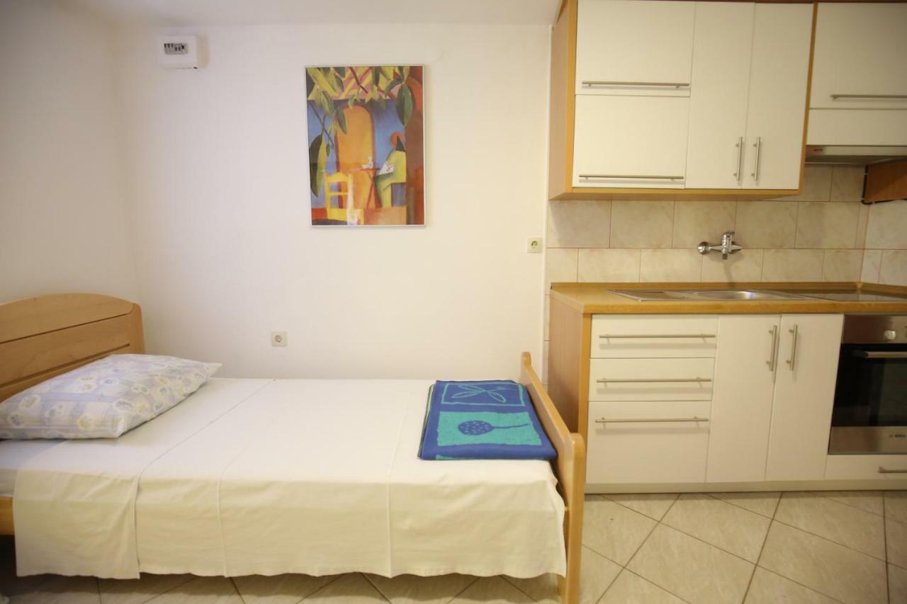 Apartments Paleka Petrčane Kültér fotó