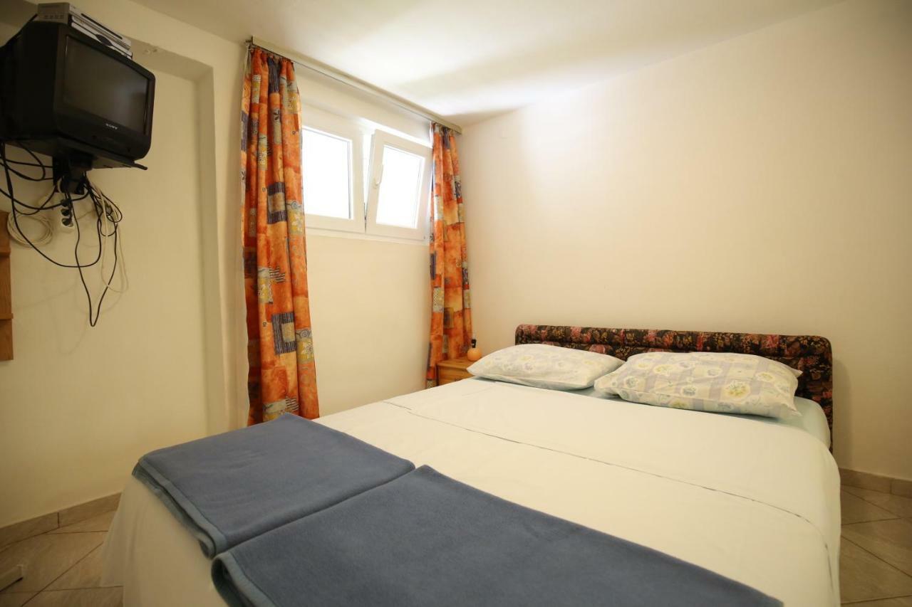 Apartments Paleka Petrčane Kültér fotó