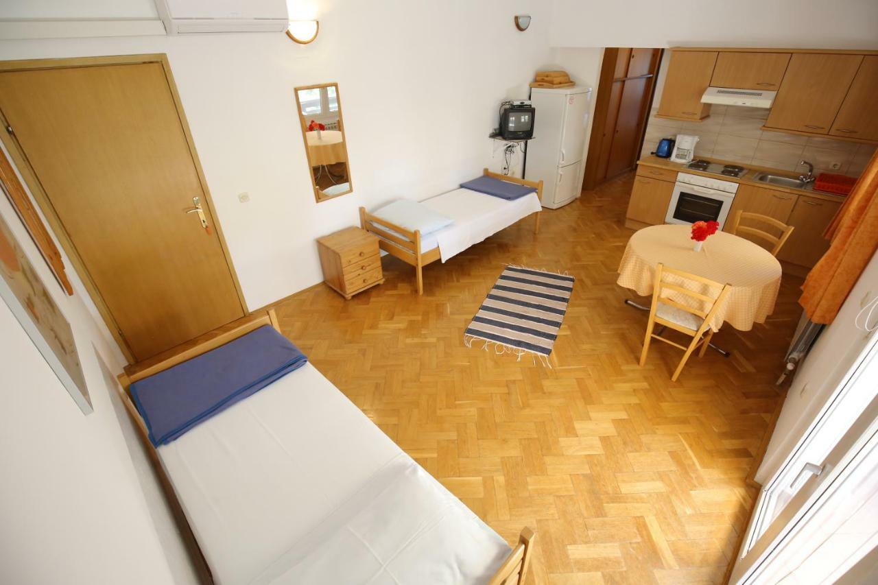 Apartments Paleka Petrčane Kültér fotó