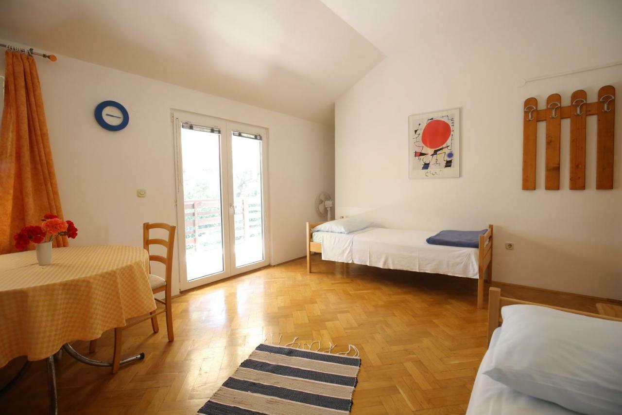 Apartments Paleka Petrčane Kültér fotó