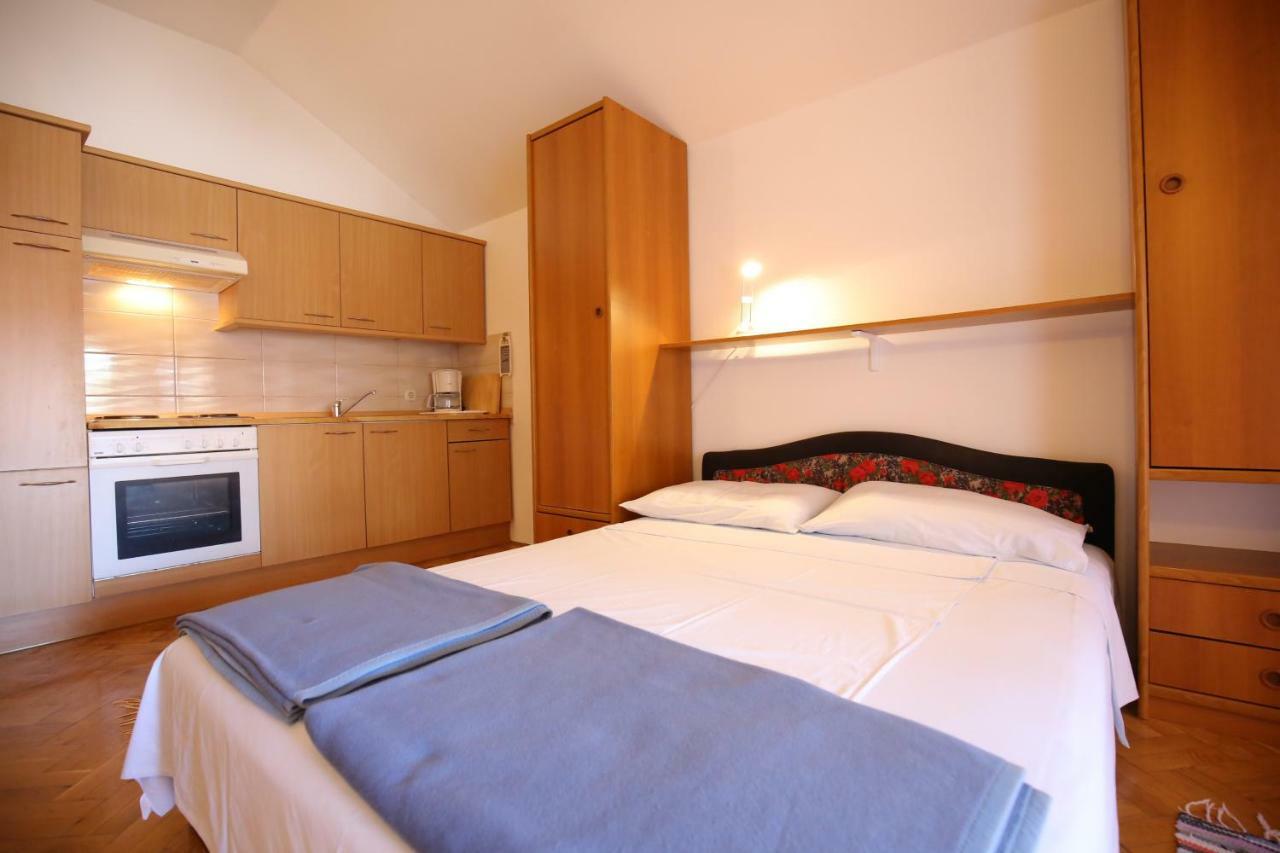 Apartments Paleka Petrčane Kültér fotó