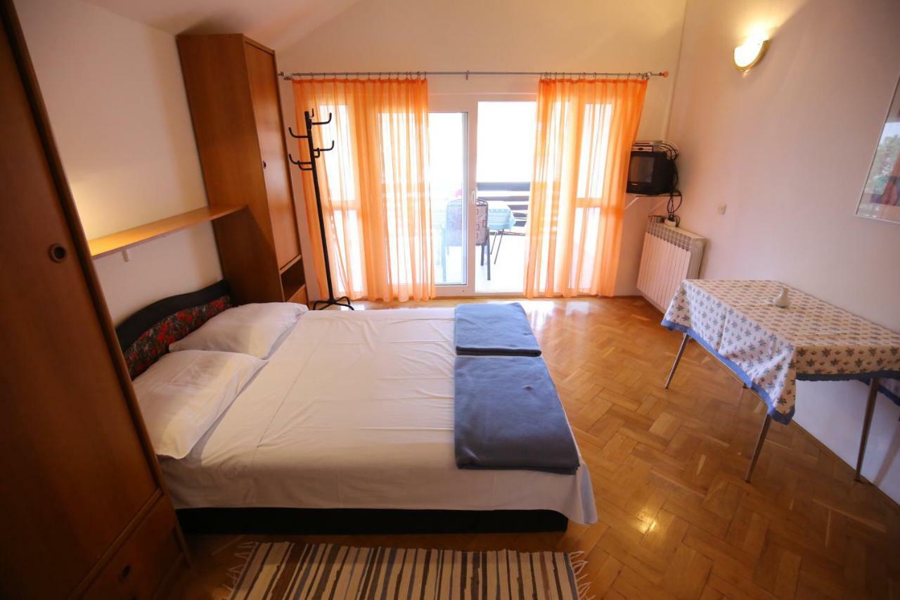 Apartments Paleka Petrčane Kültér fotó